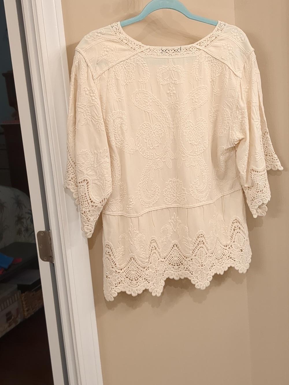 Embroidered Shirt - Picture 5 of 8
